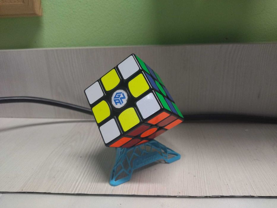 Cub Rubik Gan 11M Pro
