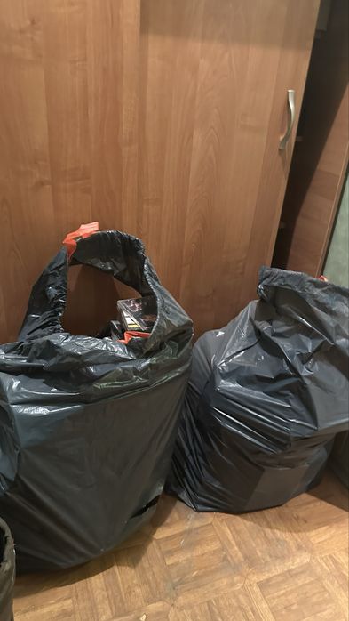 CD диски с фильмами и музыкой