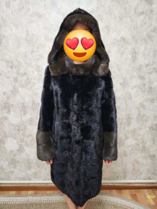 Продам шубу норковую
