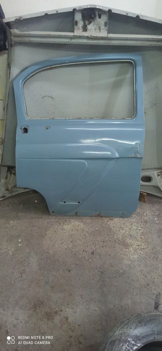 Gaz 21 Volga eshik