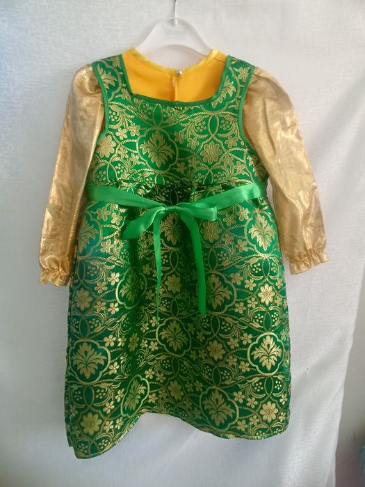 Продам сарафаны 11 шт