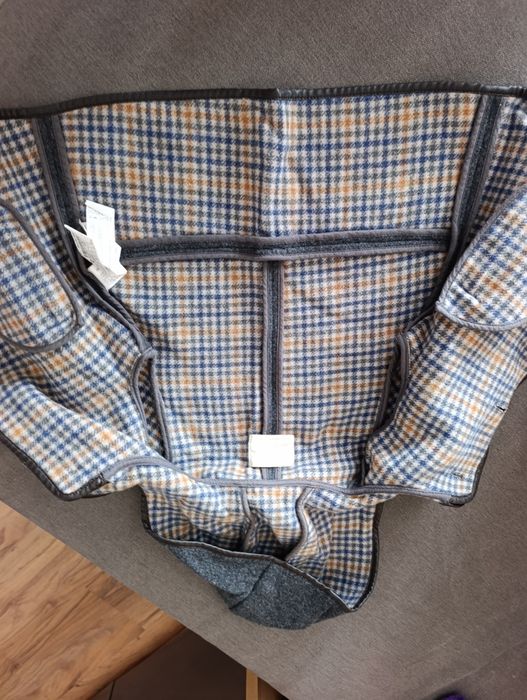 Тънко преходно якенце на Zara