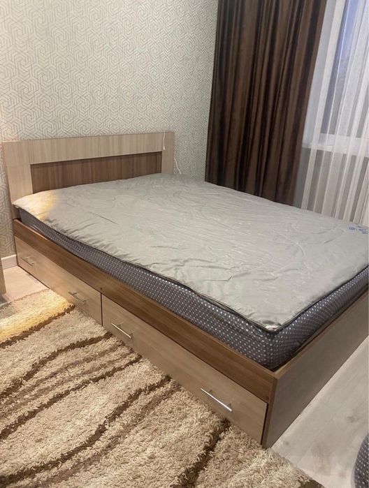 Кровать двуспальная 1,4 без матраса