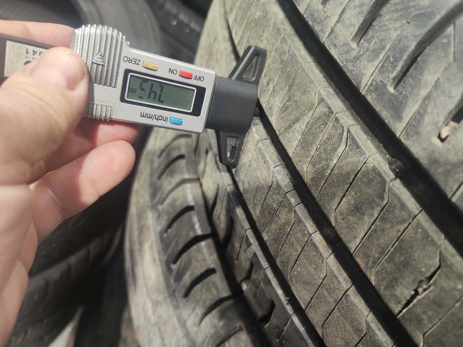 2бр.летни гуми 215/75/16C Kleber