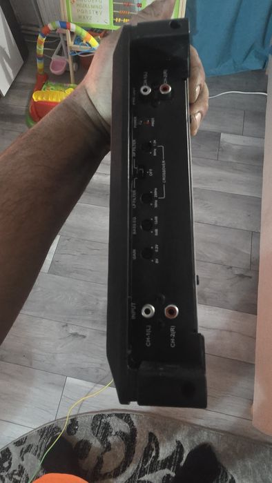 Vand subwoofer auto alpine 12S4