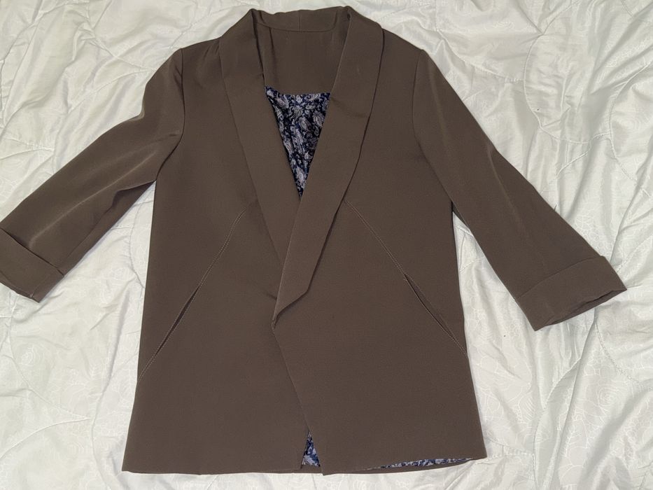 Продам женские вещи