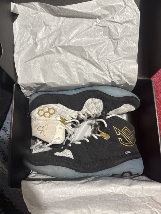 Борцовки RUDIS 39 номер-много запазени