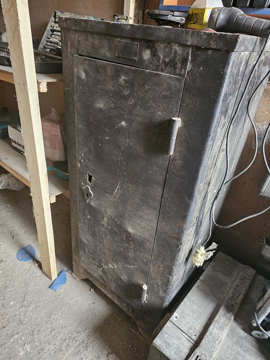 Продам Сейф СССР
