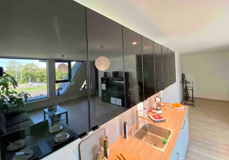 Дава се под наем Едностаен апартамент в София, Хладилника - 66 кв.м за 285 € - Снимка #3