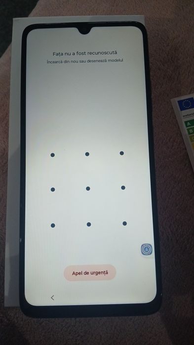 Vand 4 telefoane moto g06 noi