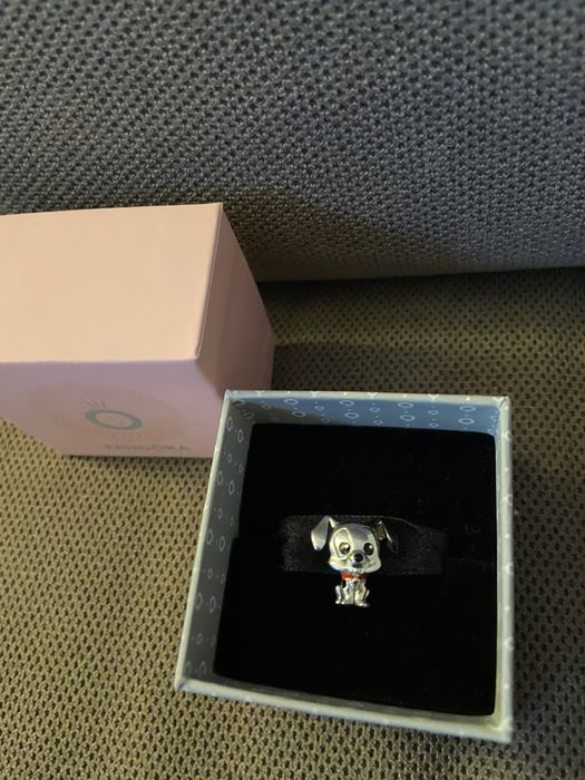 Гривна и талисмани Pandora