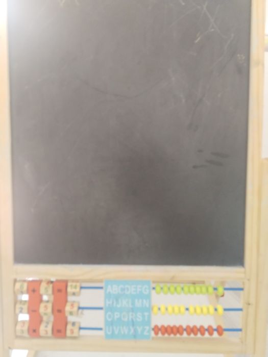 Продам мольберт детский