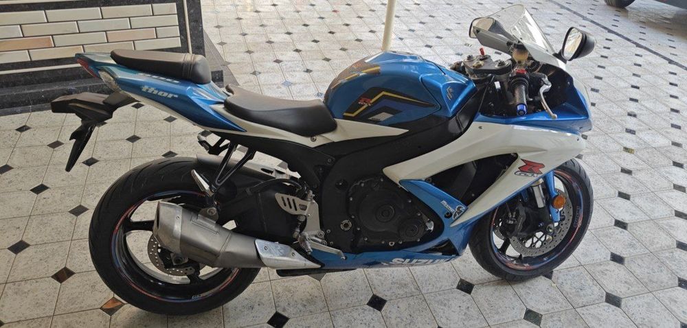 Suzuki GSX-R 600 sotiladi