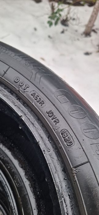 Anvelope vara 215 55 R17