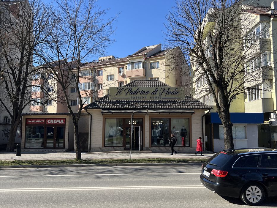 Vand imobil cu spatiu comercial în Bistrița zona Spitalului