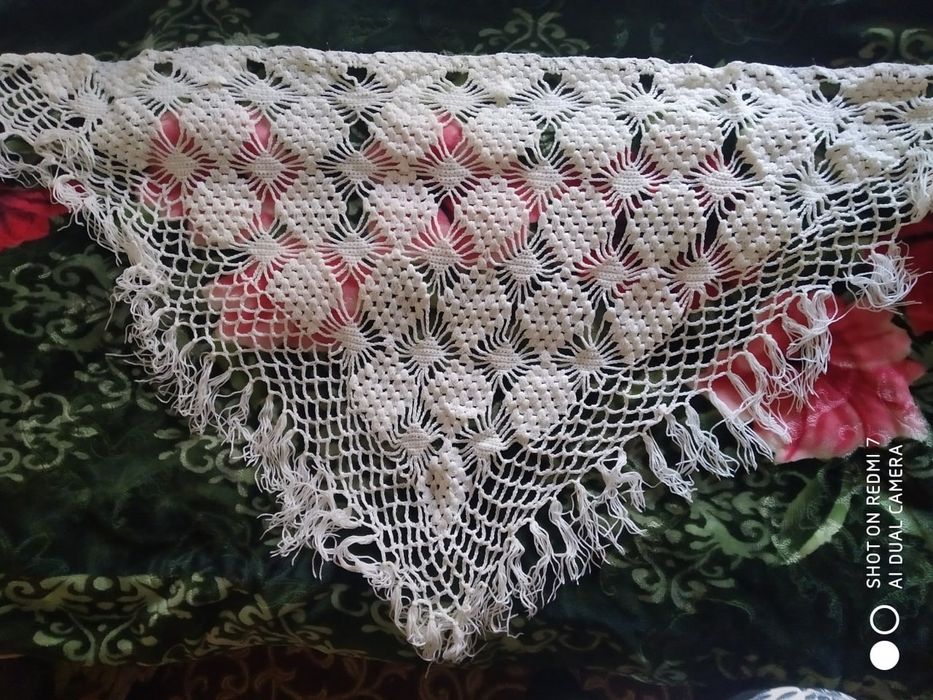 Панчо вязанная тёплая