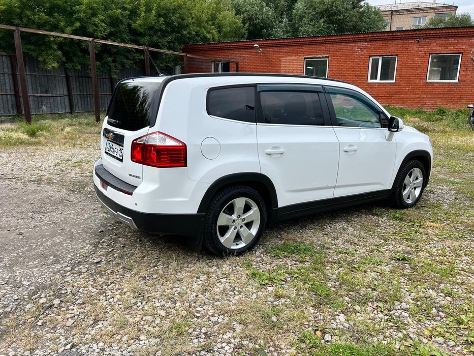 Продам Chevrolet Orlando 2015 года.