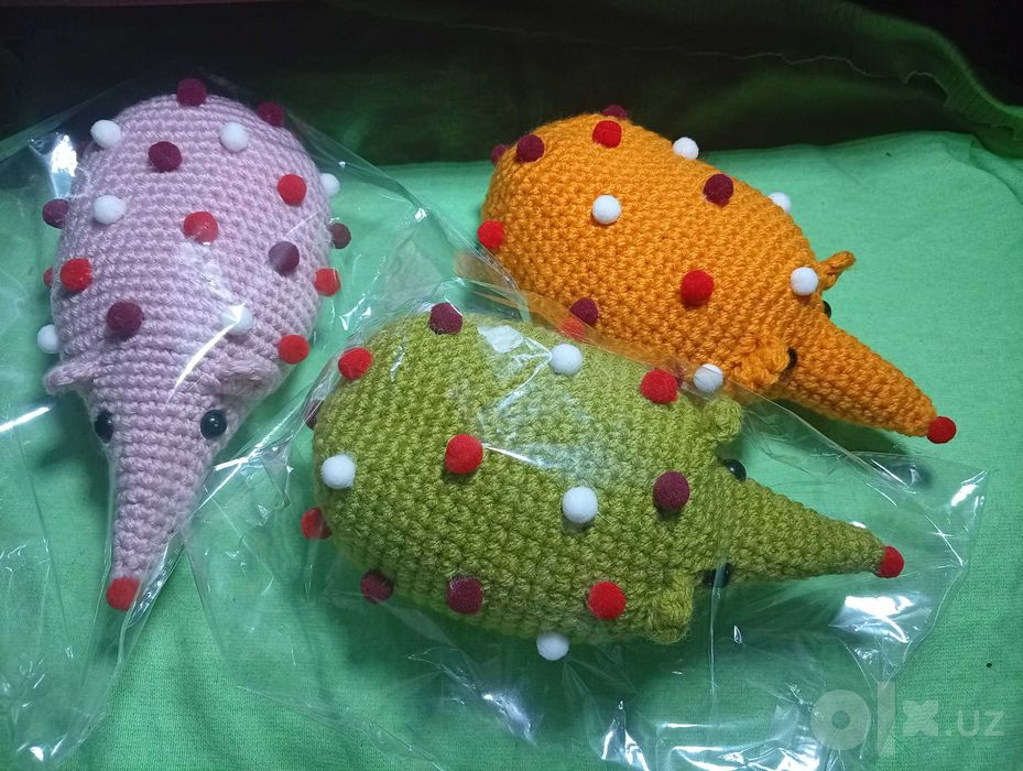 Вязаные ежики игрушки