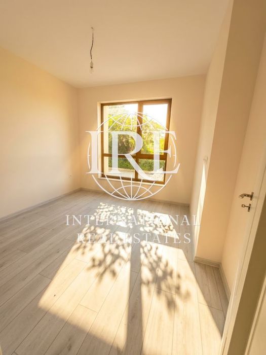 3-стаен в Варна-м-т Кабакум площ 98м2  цена 226000 евро