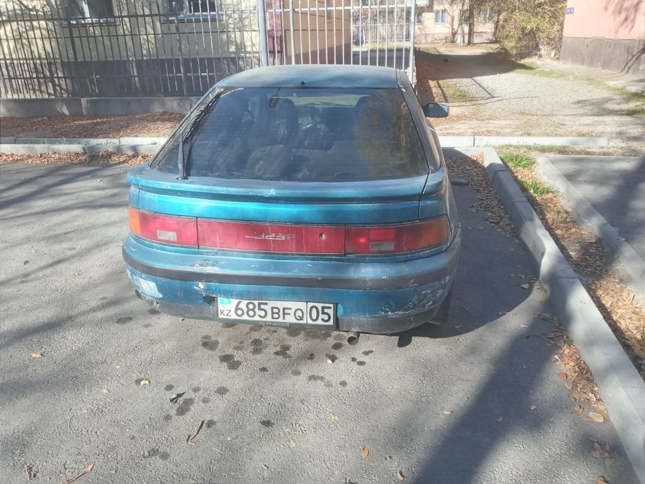 Мазда 323 продам