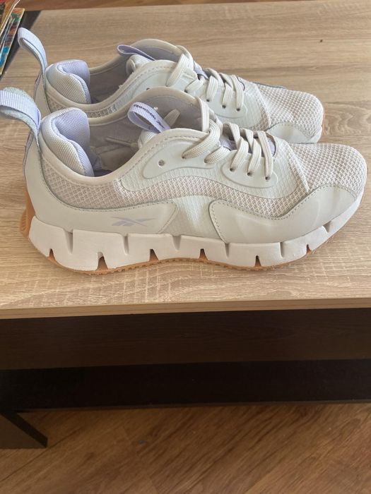Маратонки Reebok номер 39