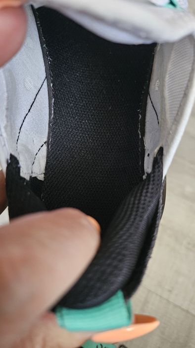 Маратонки Nike Air Max 270