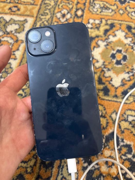 Продам айфон 13 midnight