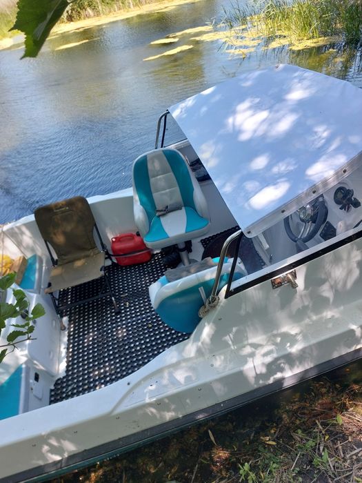 Corsar 550 cabinata si peridoc