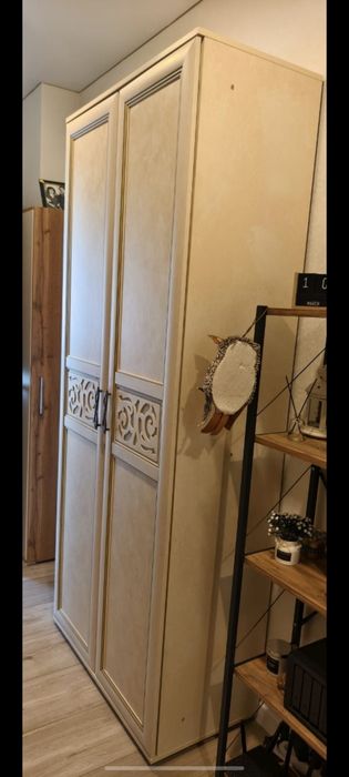 Продам шкаф в хорошем состоянии
