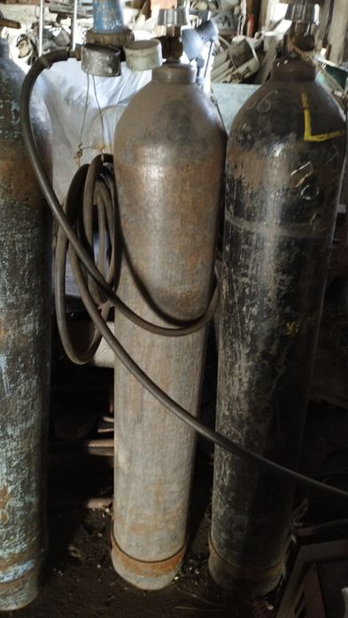 Углекислотные и кислородные баллоны