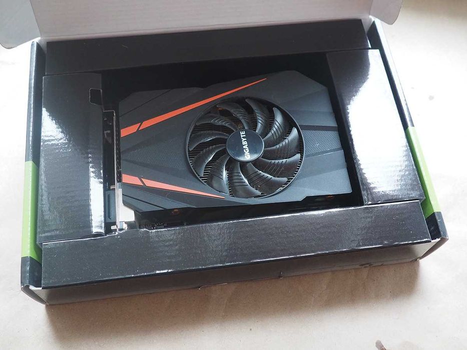 Видеокарта Gigabyte Geforce GTX 1060 3gb