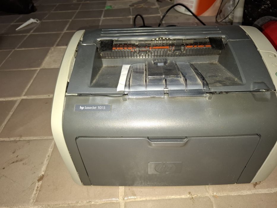 Продам принтер старый