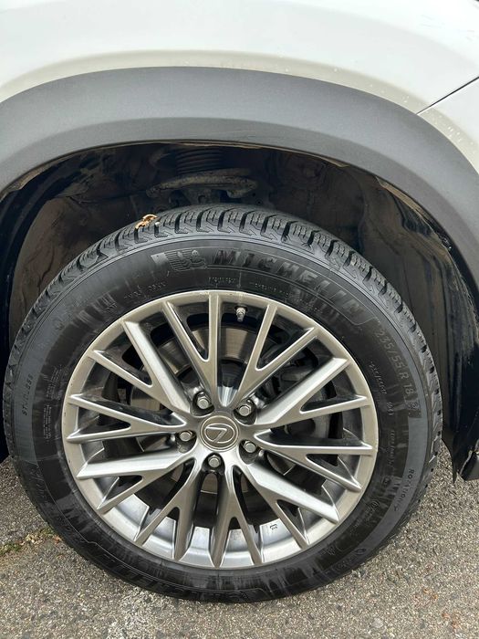 Lexus NX 300h 71.365km 4x4 Hybrid