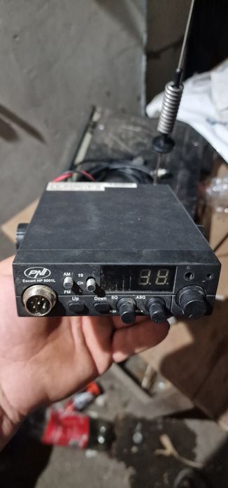 Vand statie radio auto