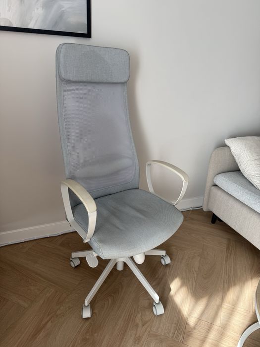 Стол Ikea Markus