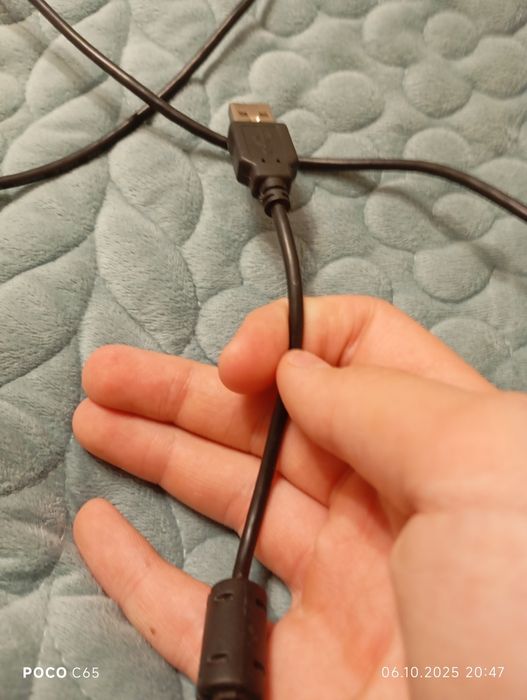 Продам веб камеру