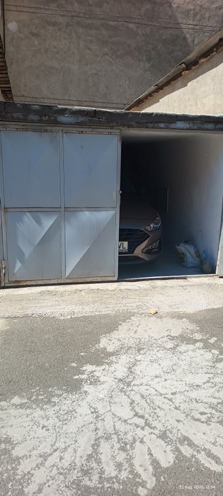 Vând garaj beton , modular