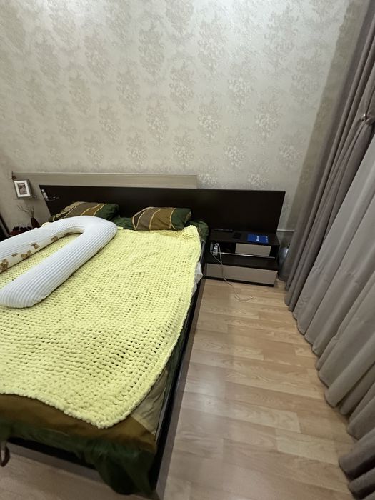 Продаю кровать и шкаф