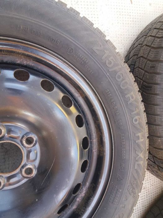 Гуми с джанти 215 60 16 ''