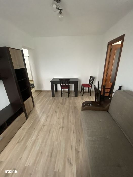 Microapartament cu 2 camere semidecomandate, Obcini