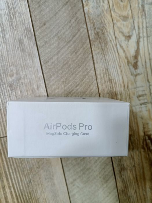 Беспроводные наушники AirPods Pro