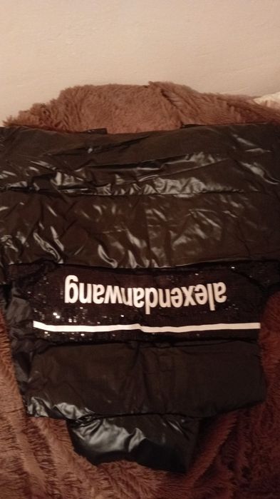 Продам новую безрукавку