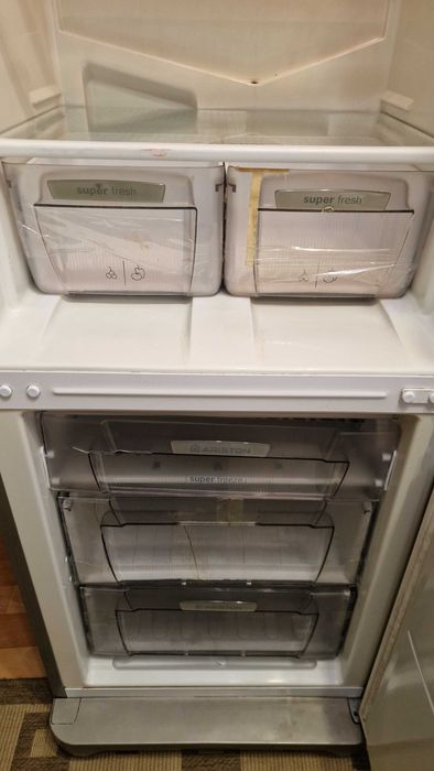 Продается холодильник