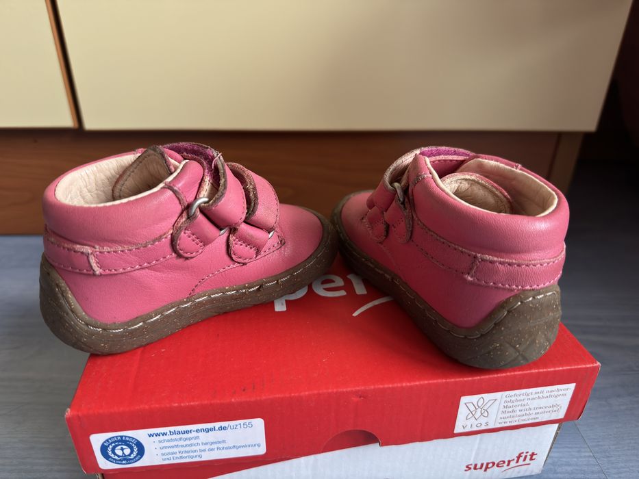 Боси обувки за прохождане Superfit