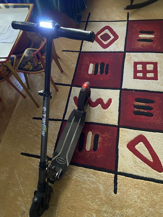 Vand trotineta electrica e-twow impecabila