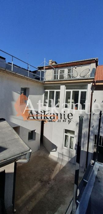 Продава се Четиристаен апартамент в София, Център - 200 кв.м за 1173 €/кв.м - Снимка #4