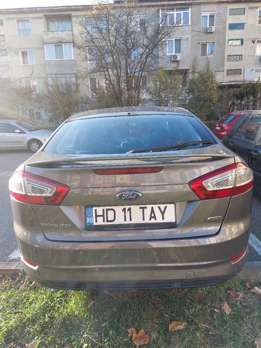 Vand Ford Mondeo