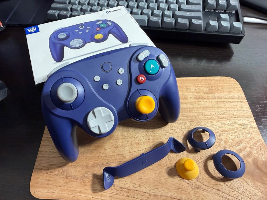 Maneta Nintendo Gamecube pentru Nintendo Switch 2