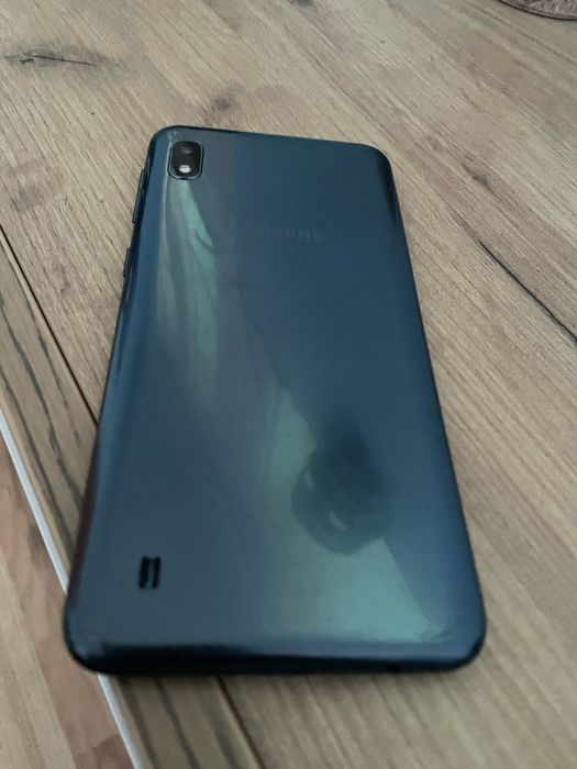 Vând samsung a10