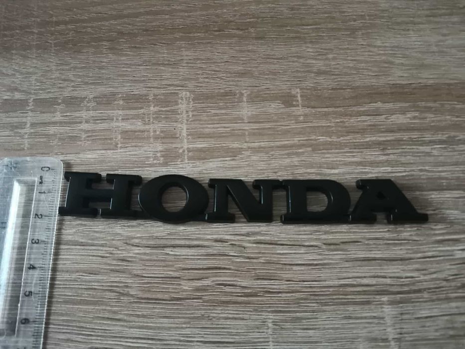 черен метален надпис Honda